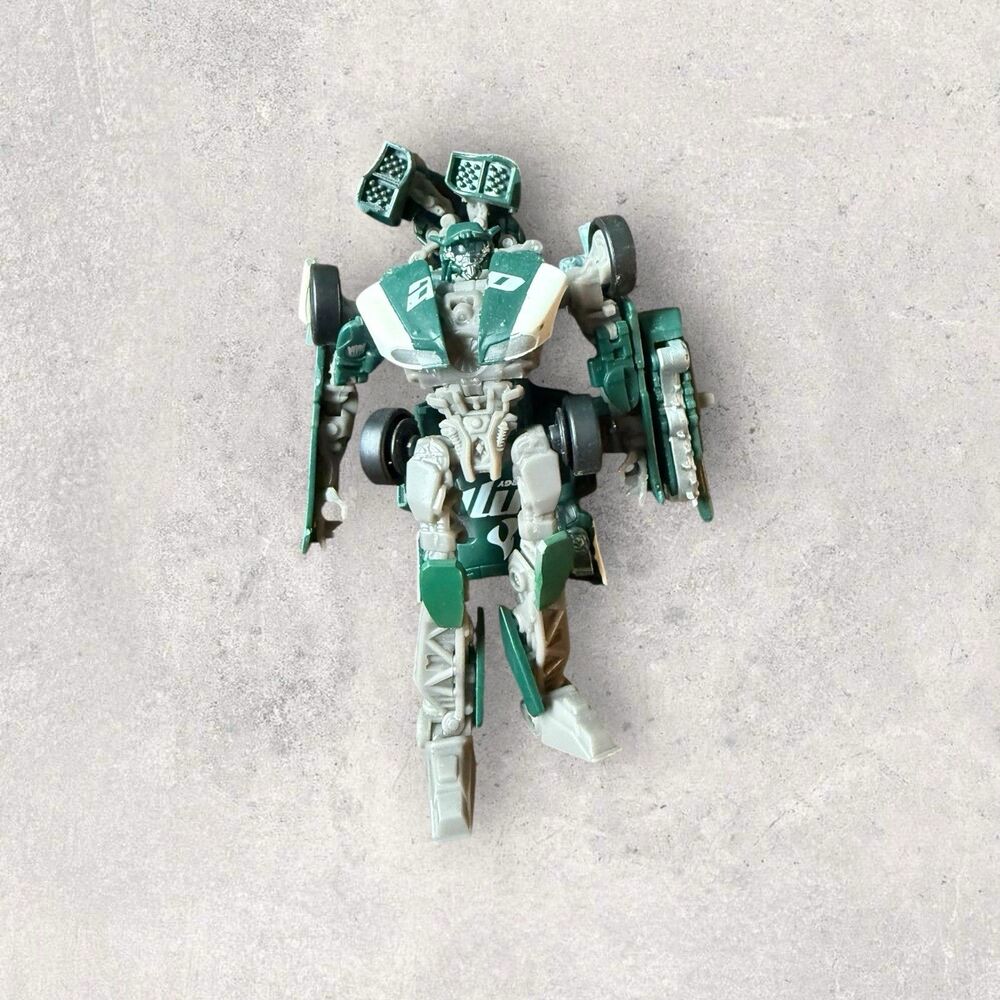 Transformers 2011 DOTM Dark of the moon roadbuster deluxe